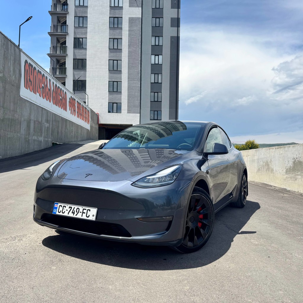Tesla Model Y 2020 Dual Motor Long Range