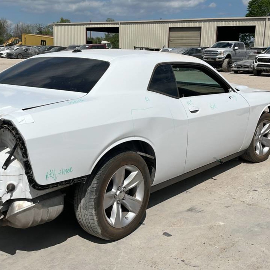 Dodge Challenger SXT
