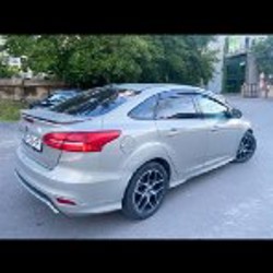 Ford Focus SE - фото 4