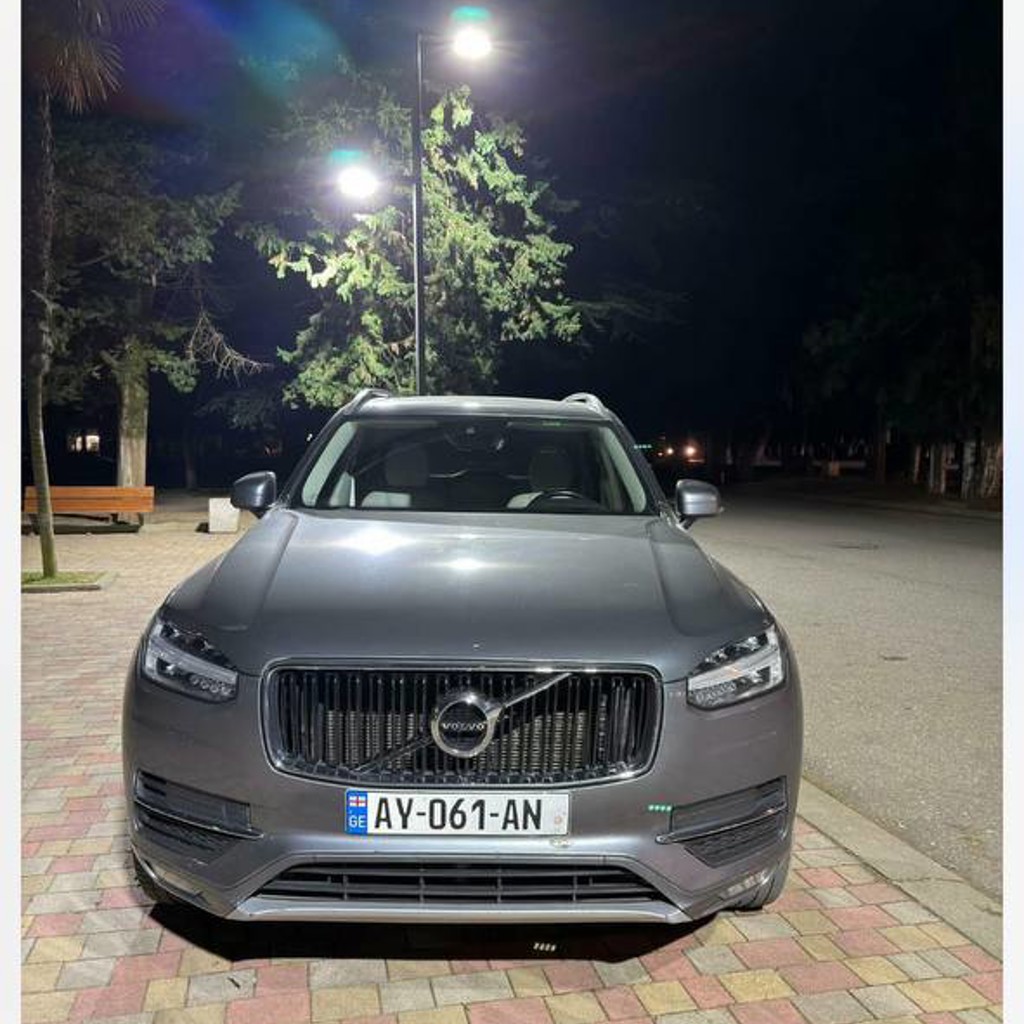 Volvo XC90 T6