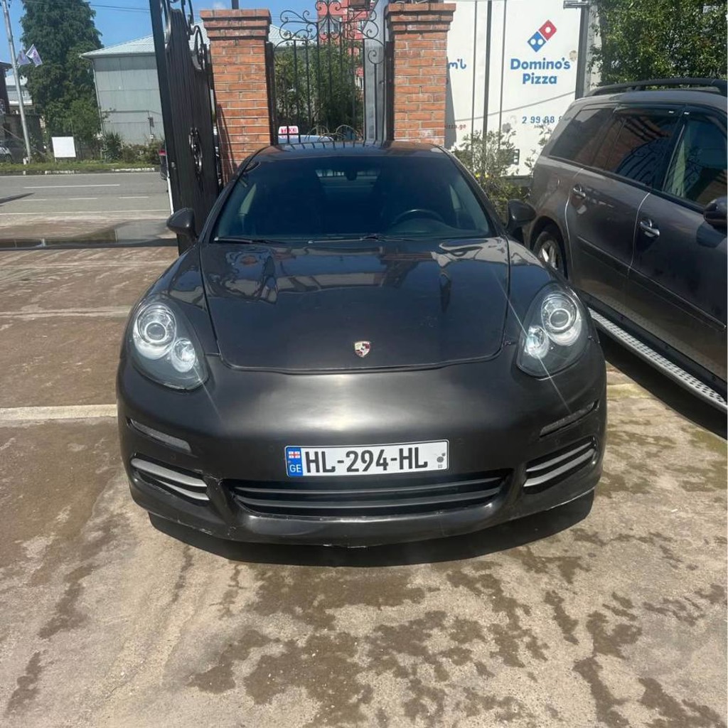 Porsche Panamera