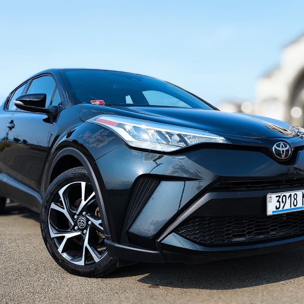 Toyota C-HR XLE