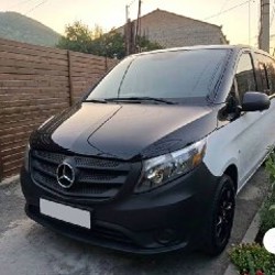 Mercedes Metris - фото 3