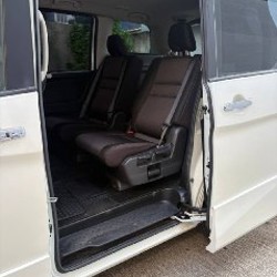 Nissan Serena - фото 8