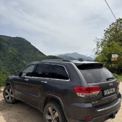 Jeep Grand Cherokee - фото 2