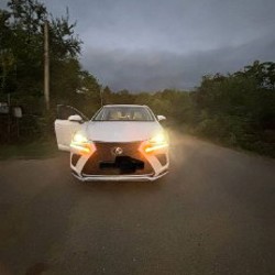 Lexus NX 300 - фото 2