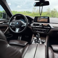 BMW 530i xDrive G30 - фото 9