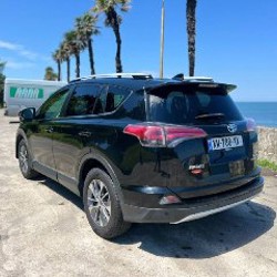 Toyota RAV 4 XLE - фото 4