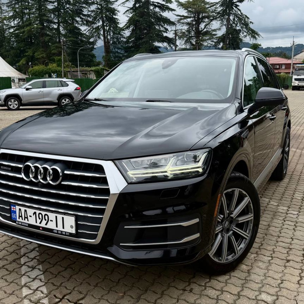 Audi Q7