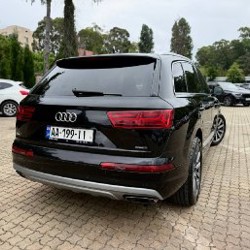 Audi Q7 - фото 4