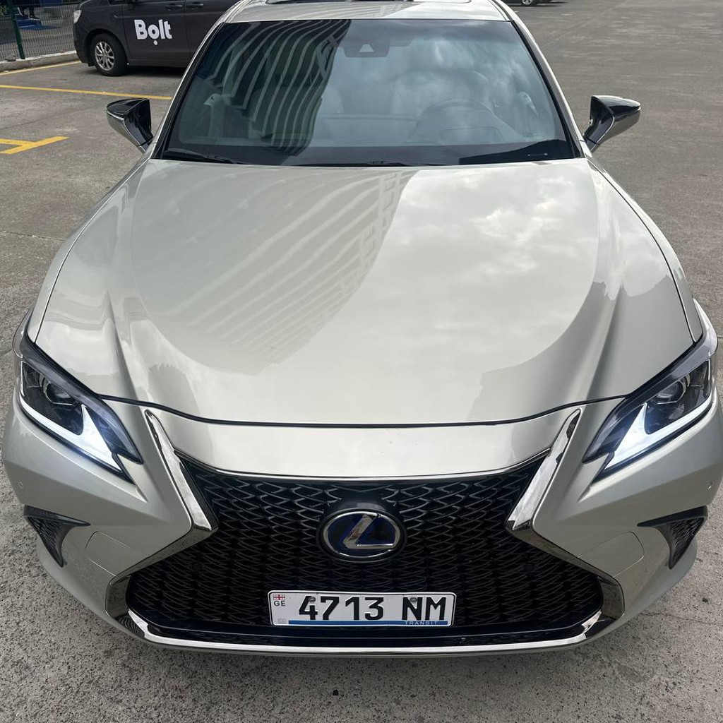 Lexus ES 300h