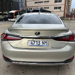 Lexus ES 300h - фото 2