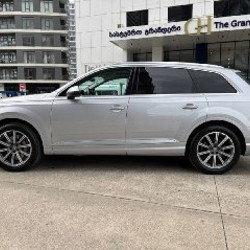 Audi Q7 Prestige - фото 4