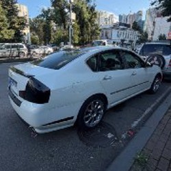 Nissan Fuga - фото 2