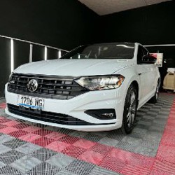 Volkswagen Jetta - фото 2