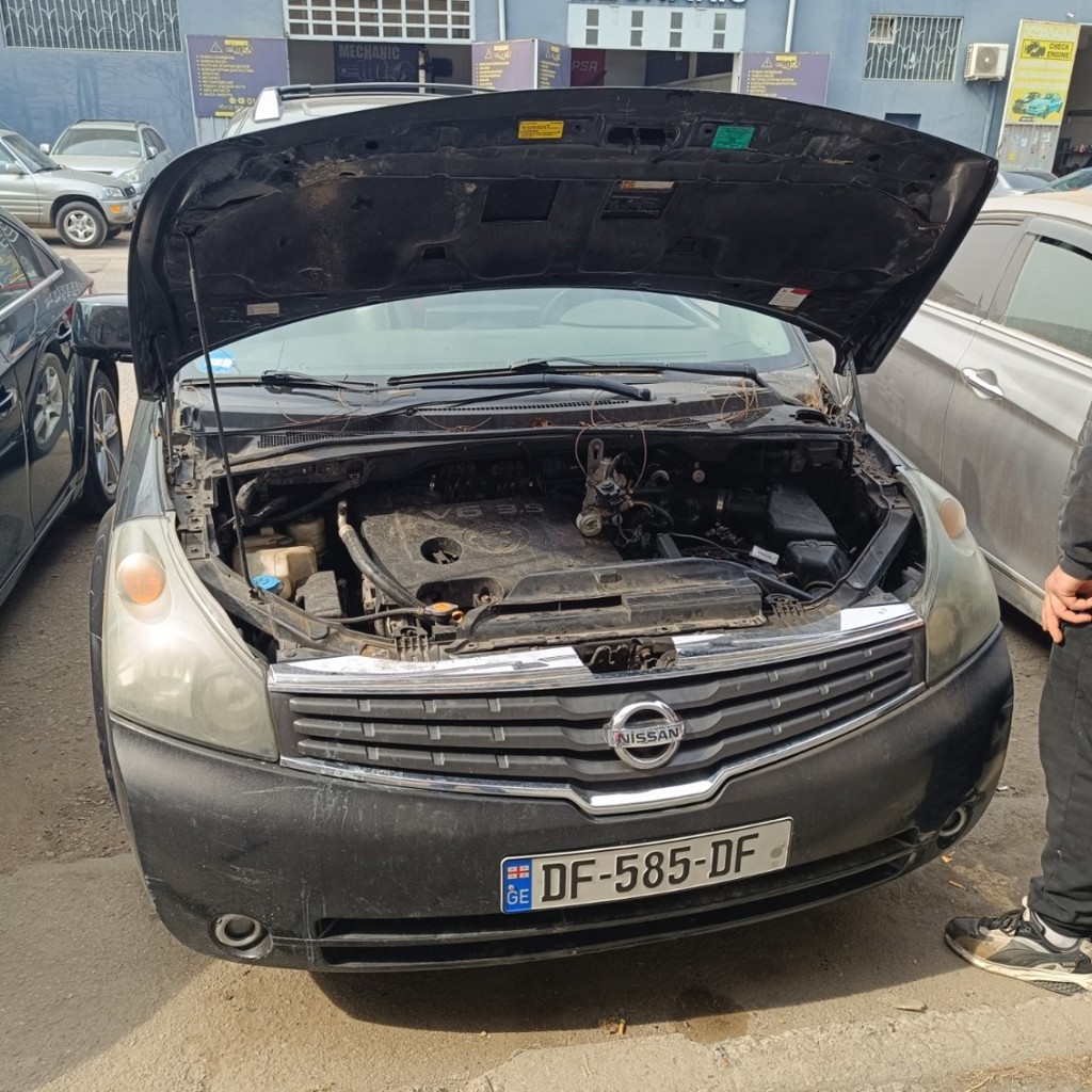 Nissan Quest 2008