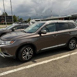 Mitsubishi Outlander 2017 SEL - фото 2
