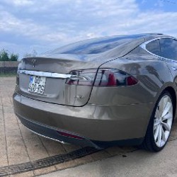 Tesla Model S 85D - фото 9
