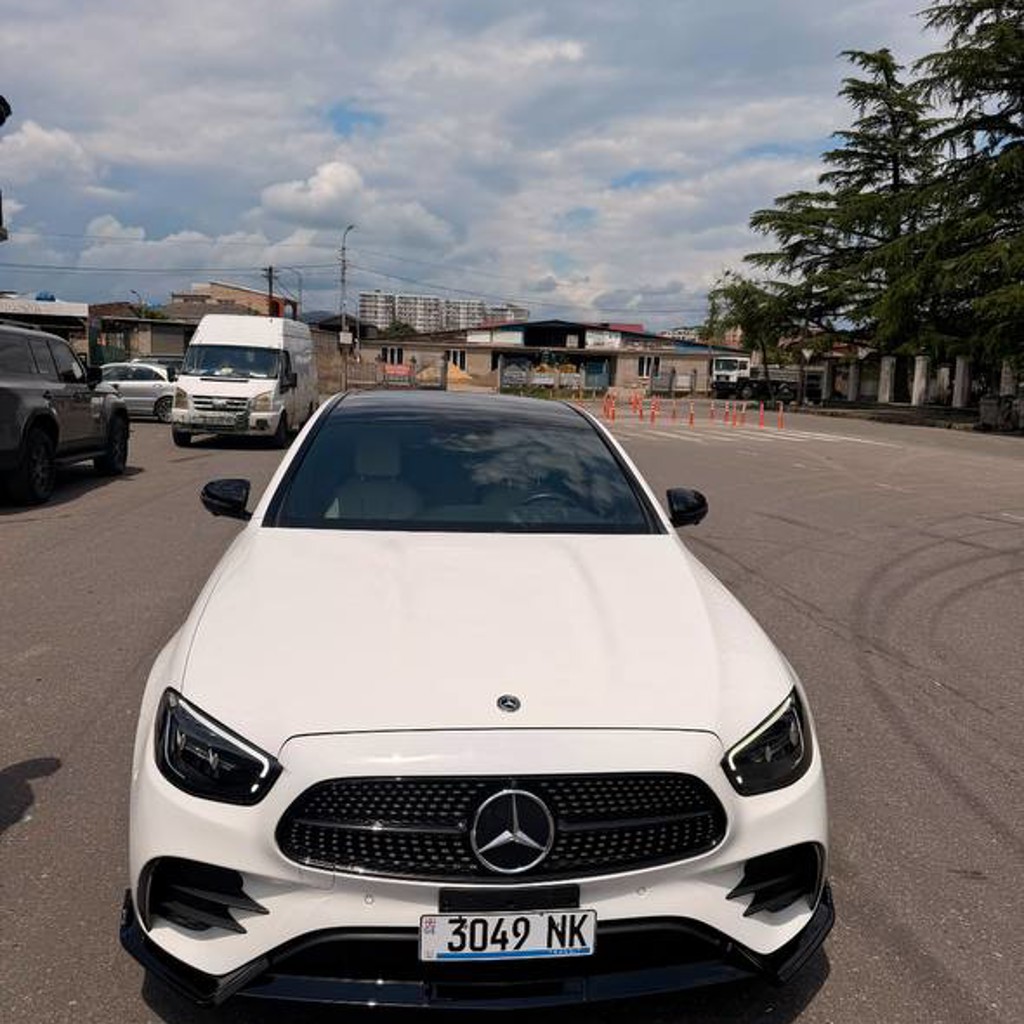 Mercedes-Benz E450 4MATIC