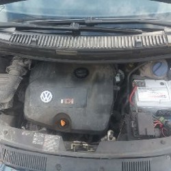 Volkswagen Sharan - фото 6
