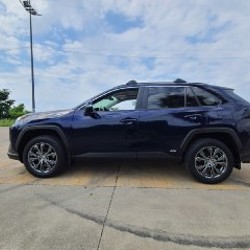 Toyota RAV4 Hybrid - фото 4