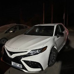 Toyota Camry - фото 4