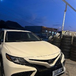 Toyota Camry - фото 5