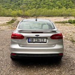 Ford Focus - фото 2