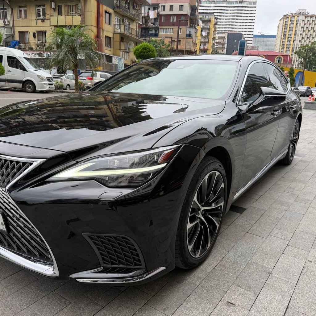 Lexus LS 500