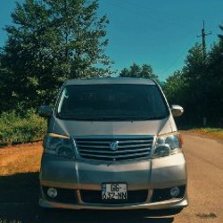 Toyota Alphard - фото 8