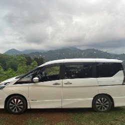 Nissan Serena - фото 2