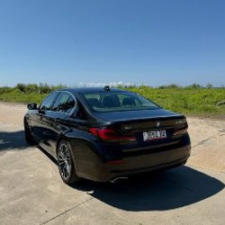 BMW 530e - фото 7