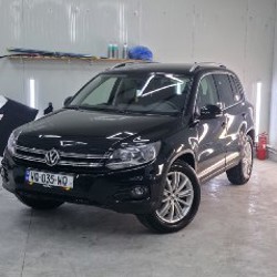 Volkswagen Tiguan - фото 2