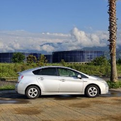 Toyota Prius - фото 4