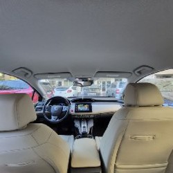 Honda Clarity PHEV Touring - фото 9