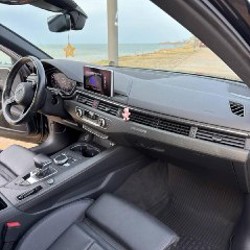 Audi A4 2.0T quattro - фото 2