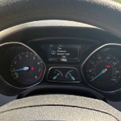 Ford Focus - фото 5