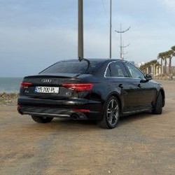 Audi A4 2.0T quattro, S-line - фото 6