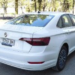 Volkswagen Jetta - фото 4