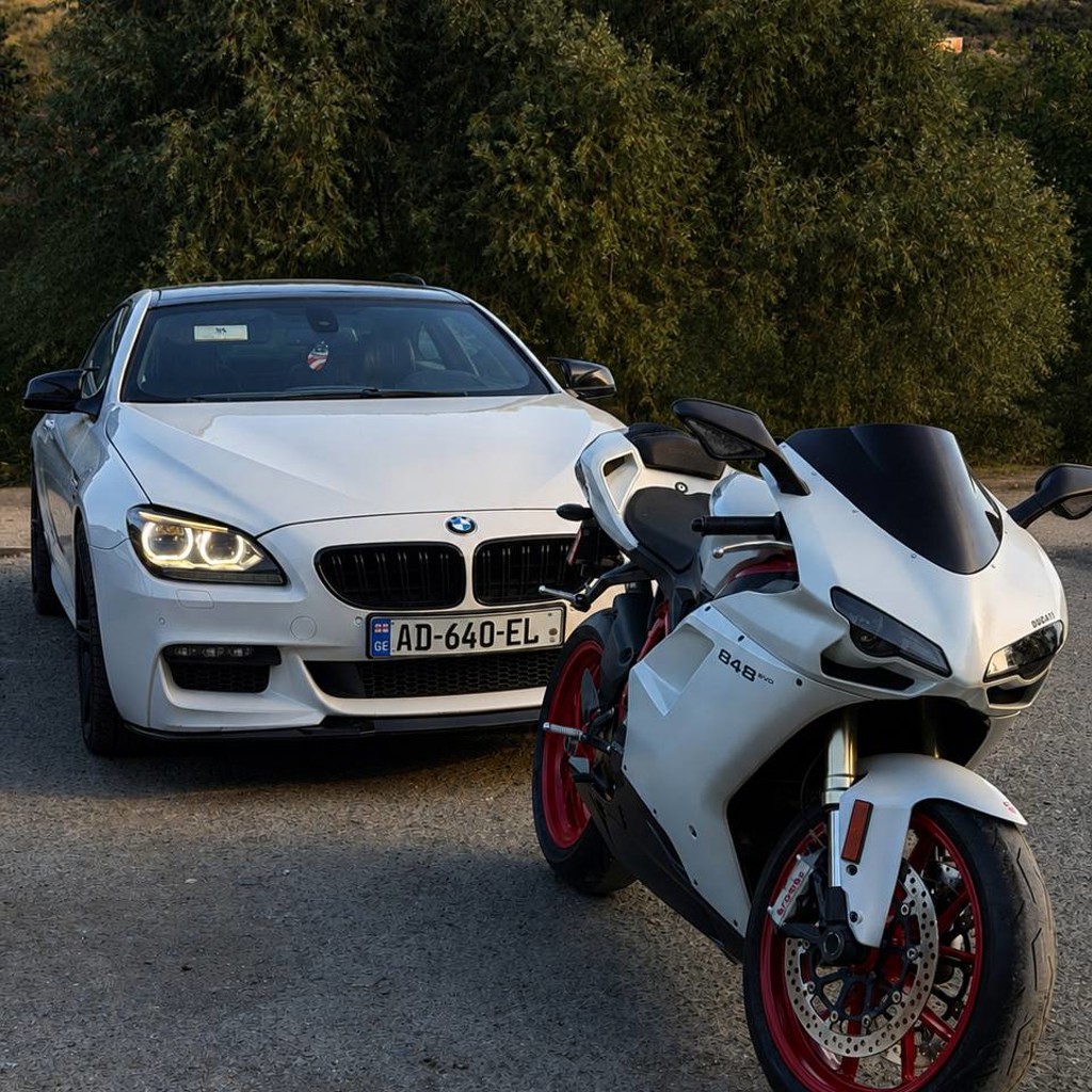 Ducati 848 EVO