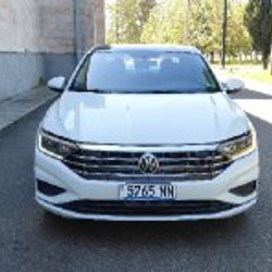 Volkswagen Jetta - фото 3