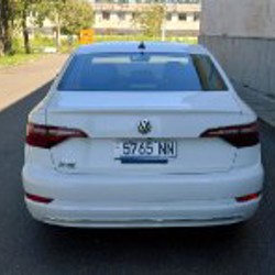 Volkswagen Jetta - фото 5