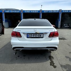 Mercedes E350 W212 4MATIC - фото 3