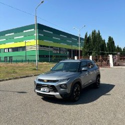 Chevrolet Trailblazer LT AWD - фото 2