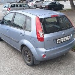 Ford Fiesta mk5 - фото 4