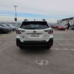 Автомобиль Subaru Outback - фото 8