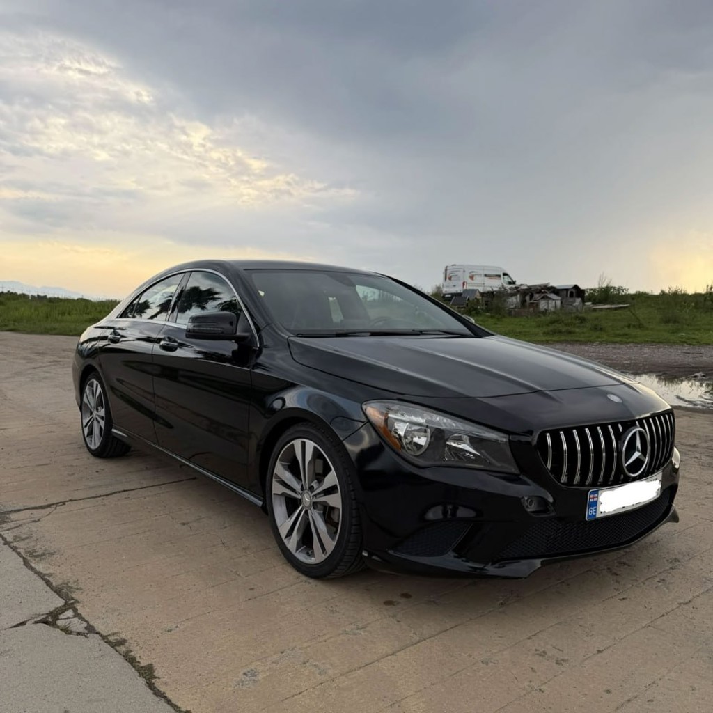 Mercedes-Benz CLA 250 4MATIC