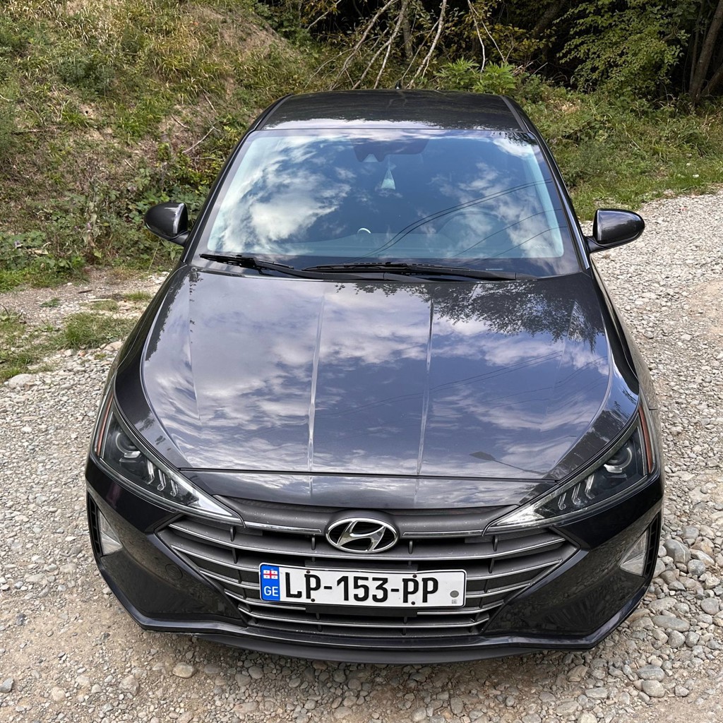 Hyundai Elantra 2020