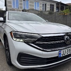 Volkswagen Jetta - фото 4