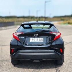 TOYOTA C-HR (CHR) XLE - фото 7